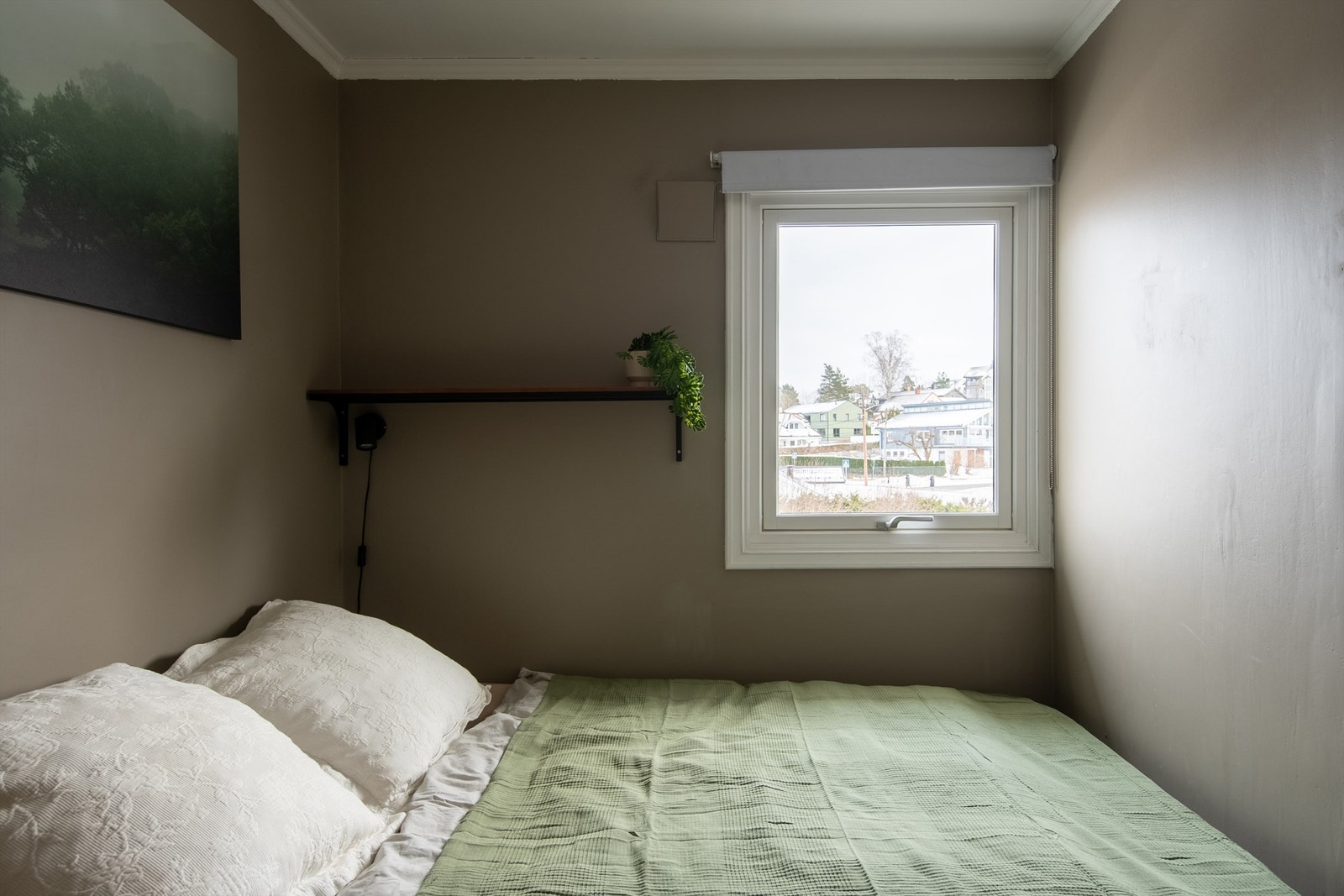 Vinduer fra 2018 og 2019 sikrer god isolasjon og et behagelig inneklima. Galleribilde