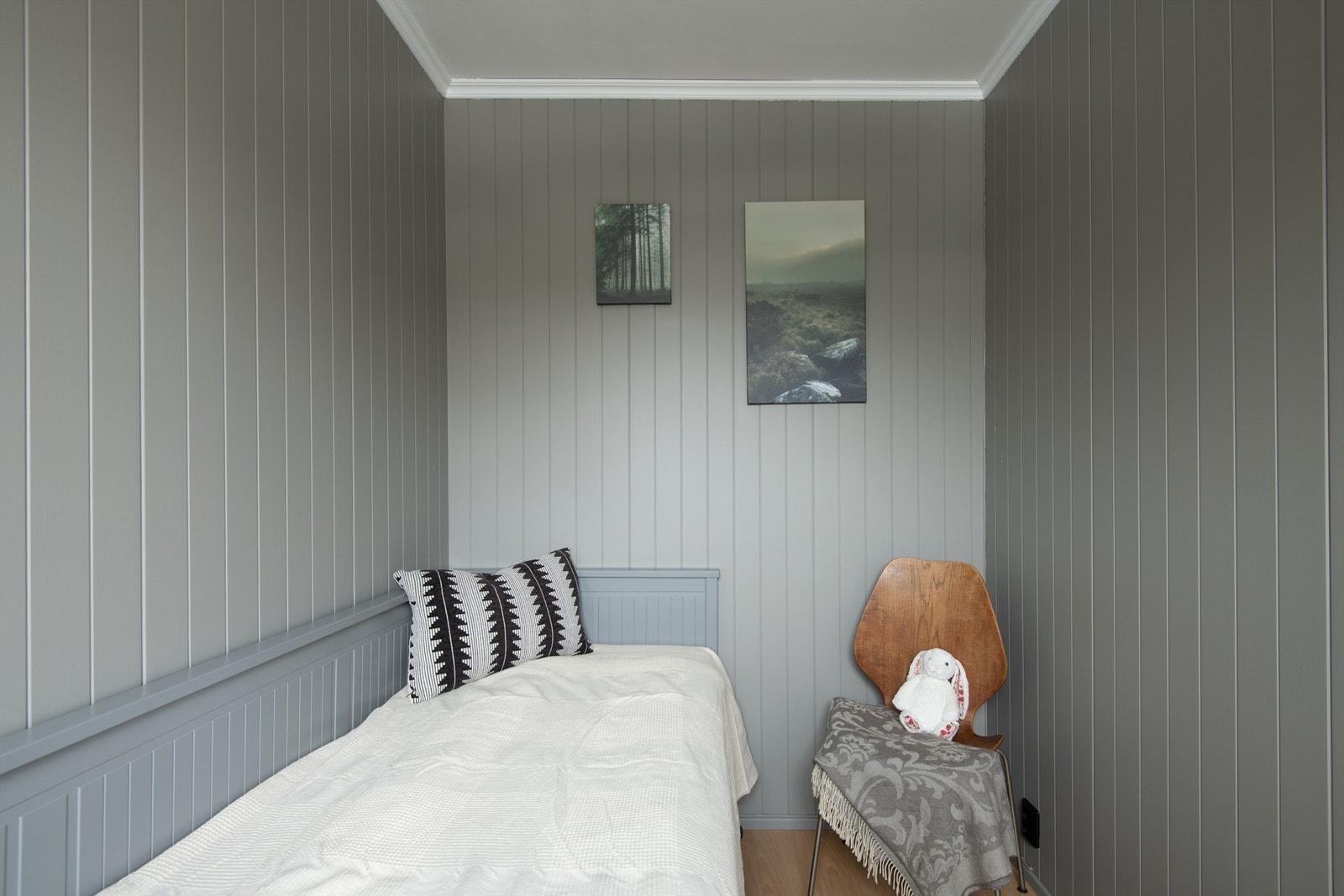 Det andre soverommet egner seg godt som barnerom, gjesterom eller kontor. Galleribilde