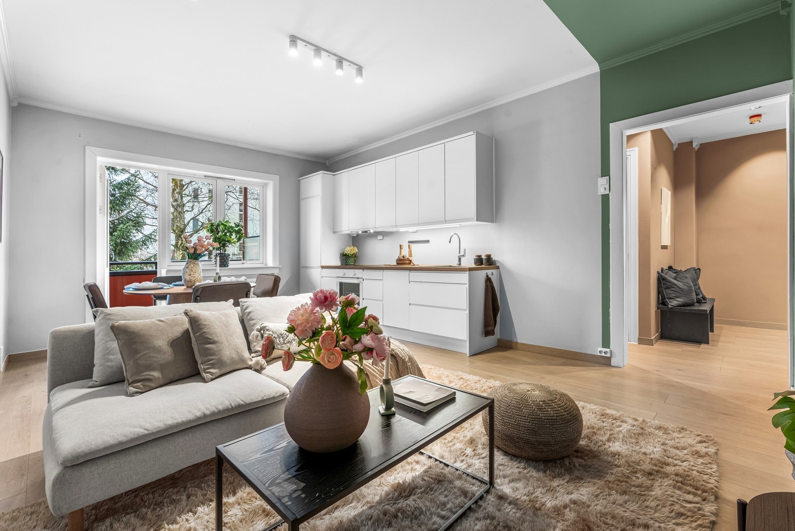 Denne attraktive leiligheten har en sentral beliggenhet på Ensjø. Galleribilde