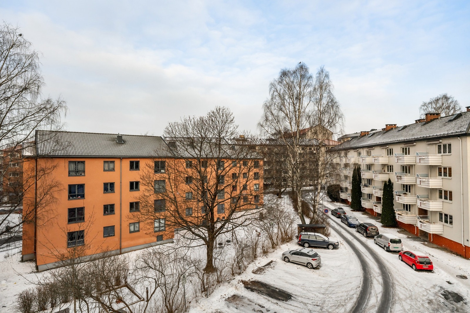 Balkongen vender ut mot rolige omgivelser. Galleribilde
