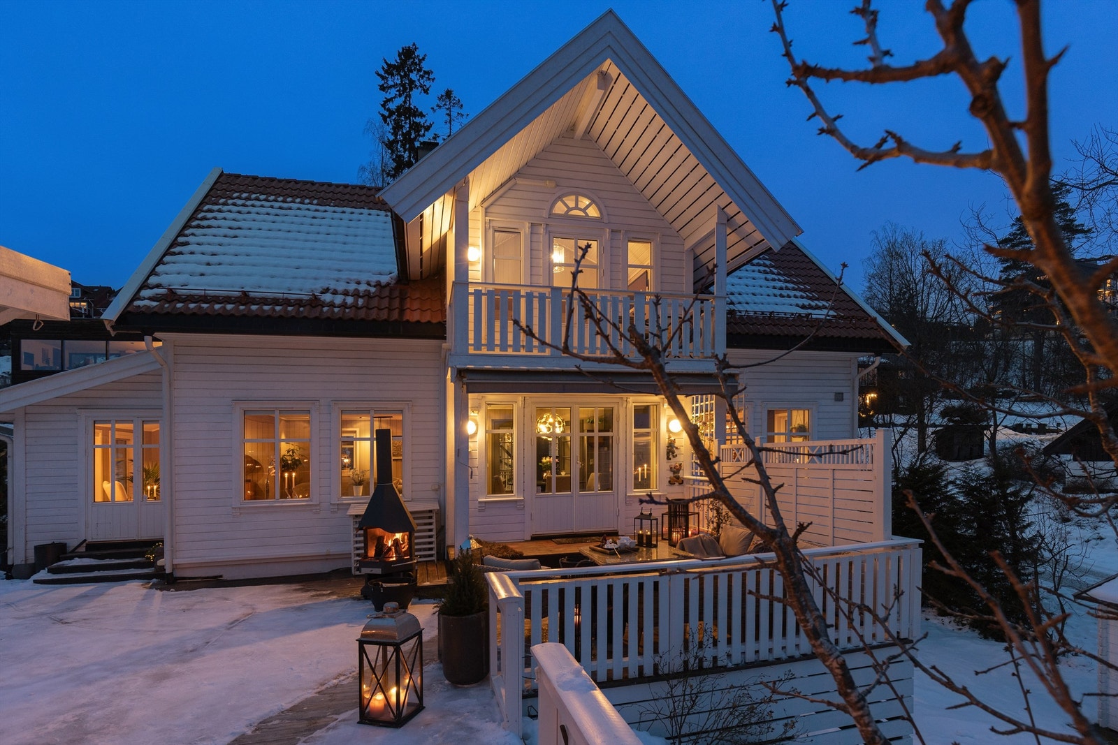 Kveldsstemning på terrassen Galleribilde