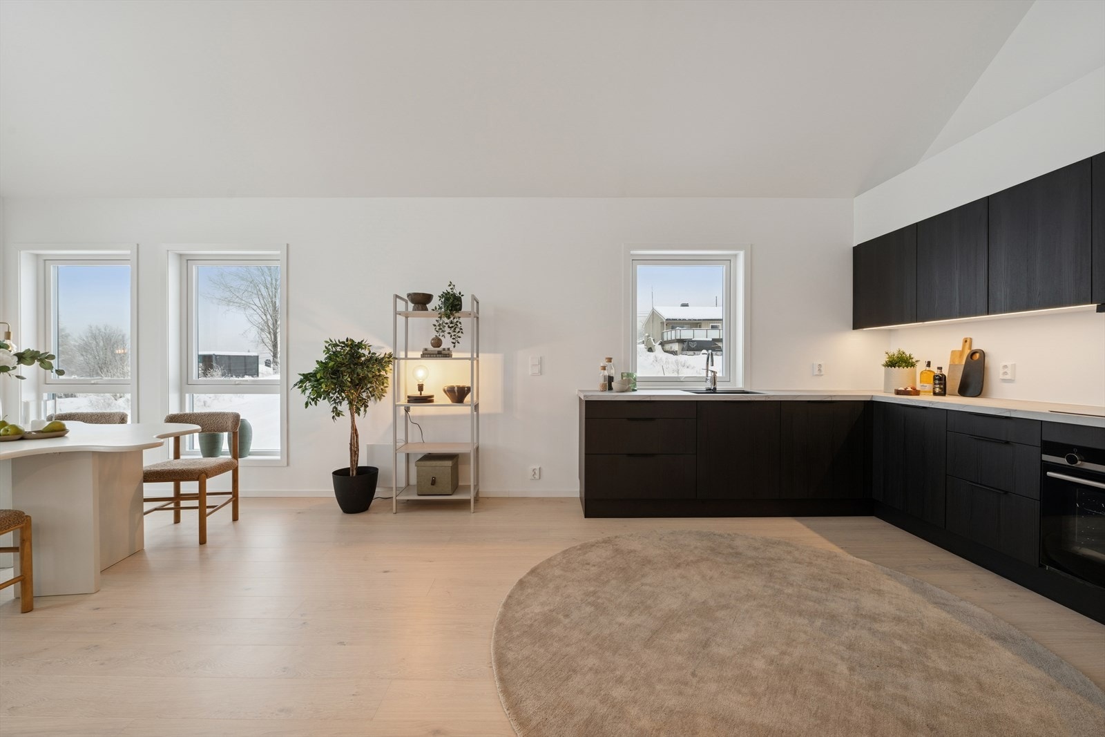 Her får du god plass til å møblere etter eget ønske og behov. Galleribilde