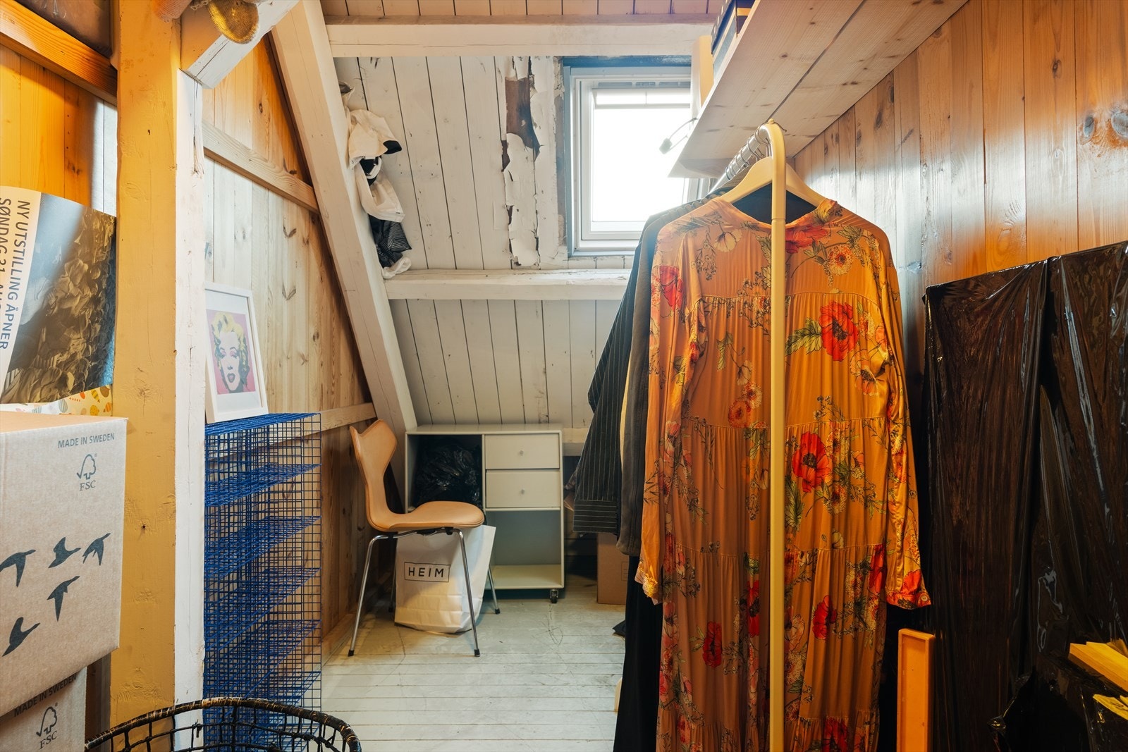 Loftsbod på 4 m². Galleribilde