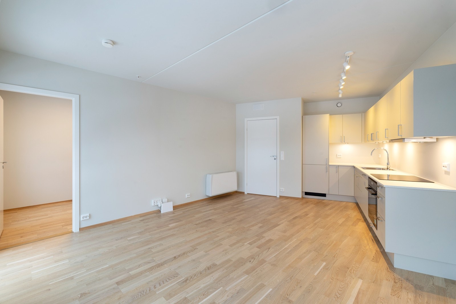 Sameiet er tilknyttet fibernett fra Telia og grunnpakke TV/Internett er inkl. i felleskostnadene. Galleribilde