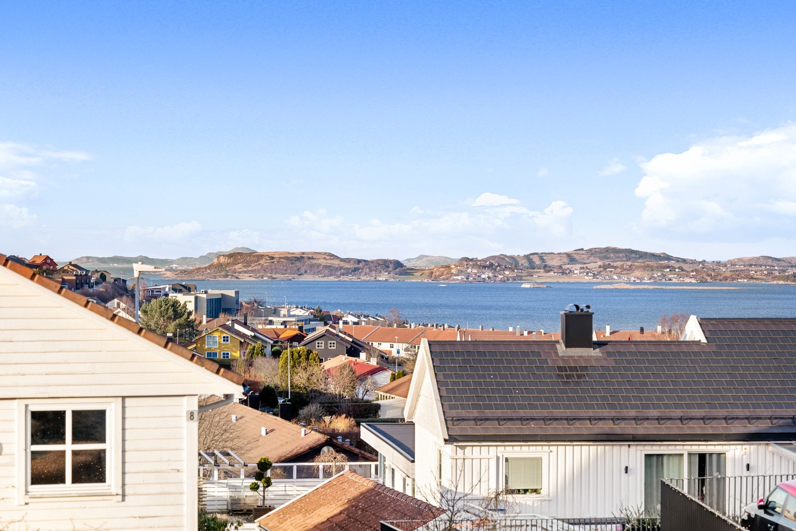 Uteområde. Galleribilde