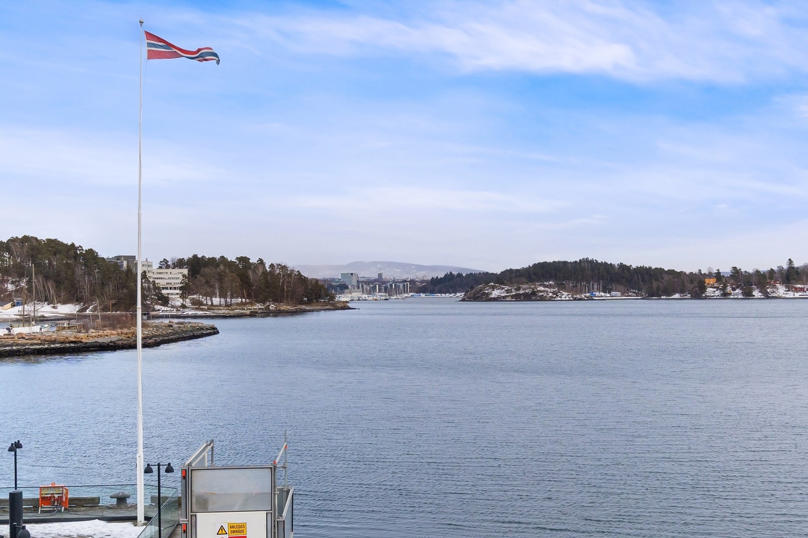 Lysaker er et av landets viktigste knutepunkt, med tog til Oslo S på rundt seks minutter. Galleribilde