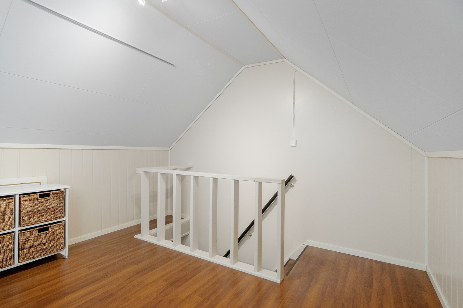 Loftsgang i garasje Galleribilde