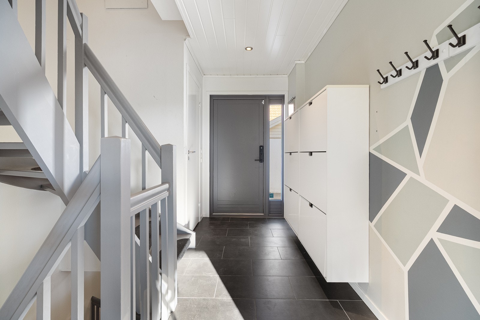 Entré med tilgang til gjestetoalett Galleribilde