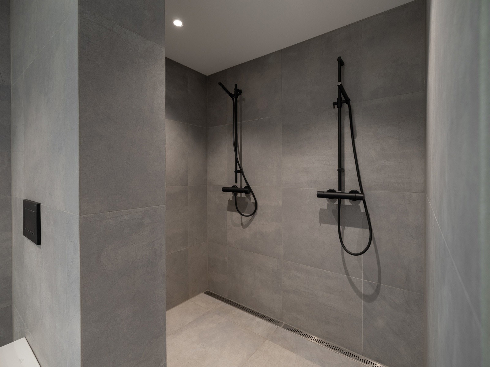 Baderommet er oppusset og utvidet i 2021/2022 Galleribilde