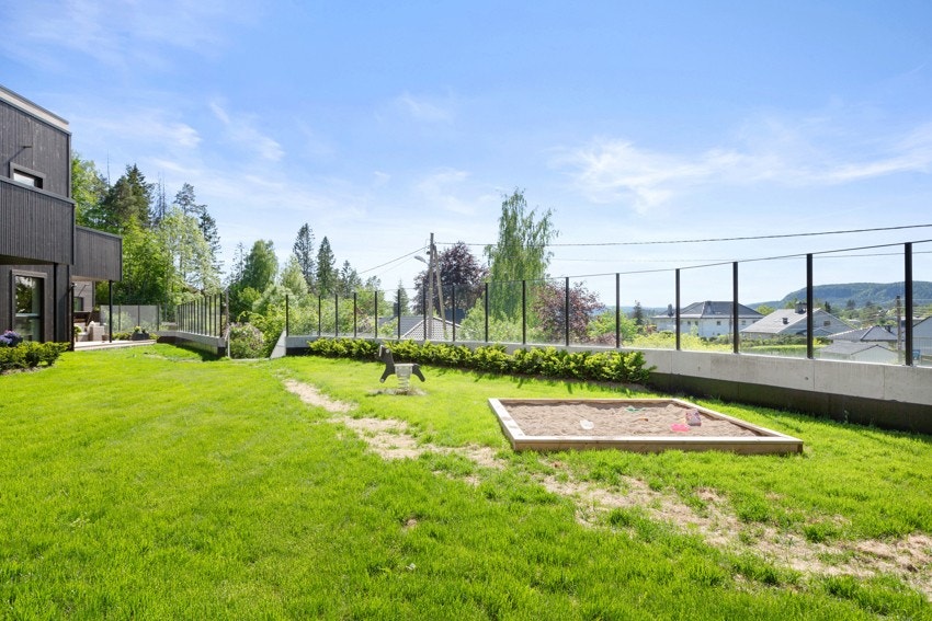 Pent opparbeidede og grønne fellesarealer. Galleribilde