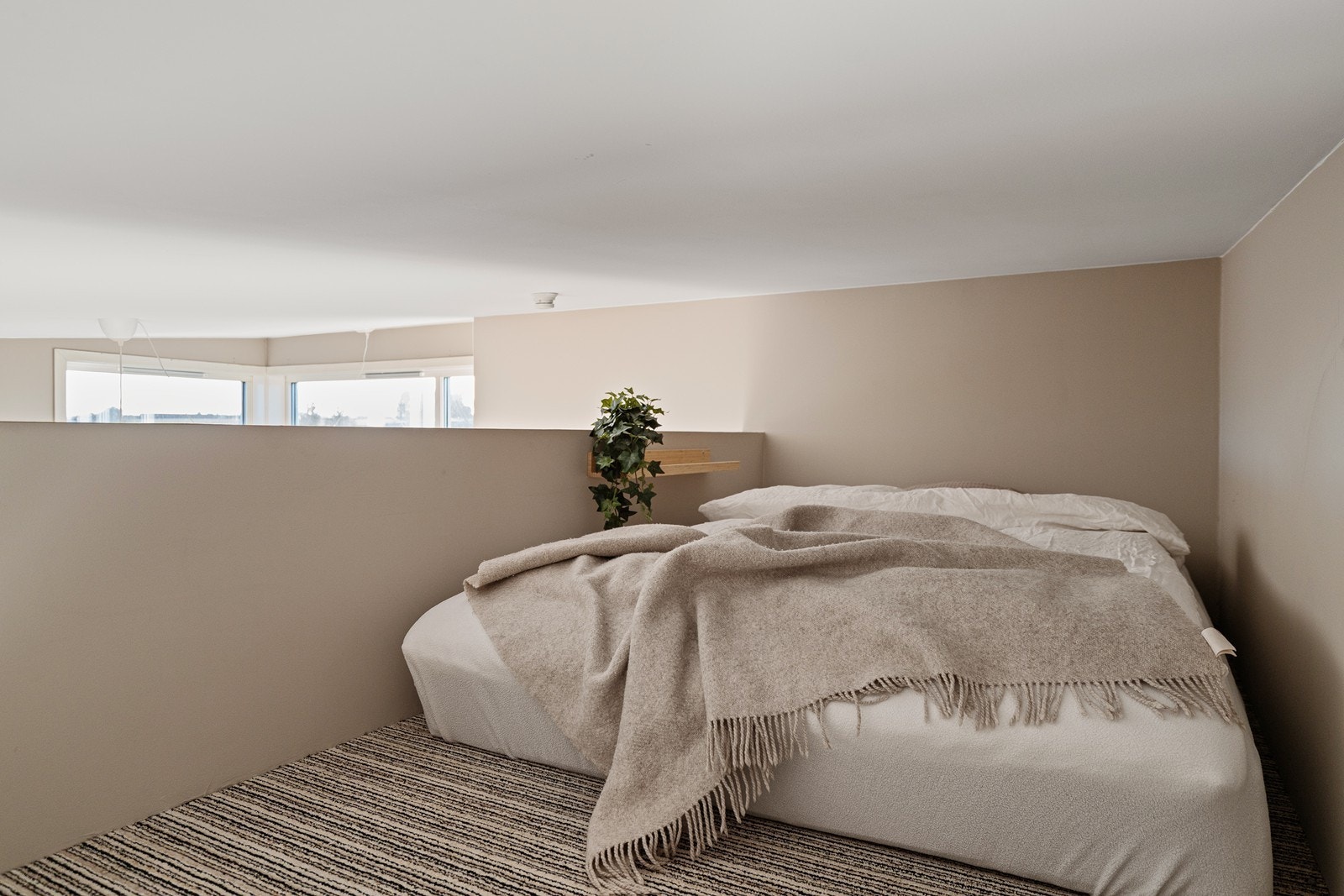 Praktisk hems. Galleribilde