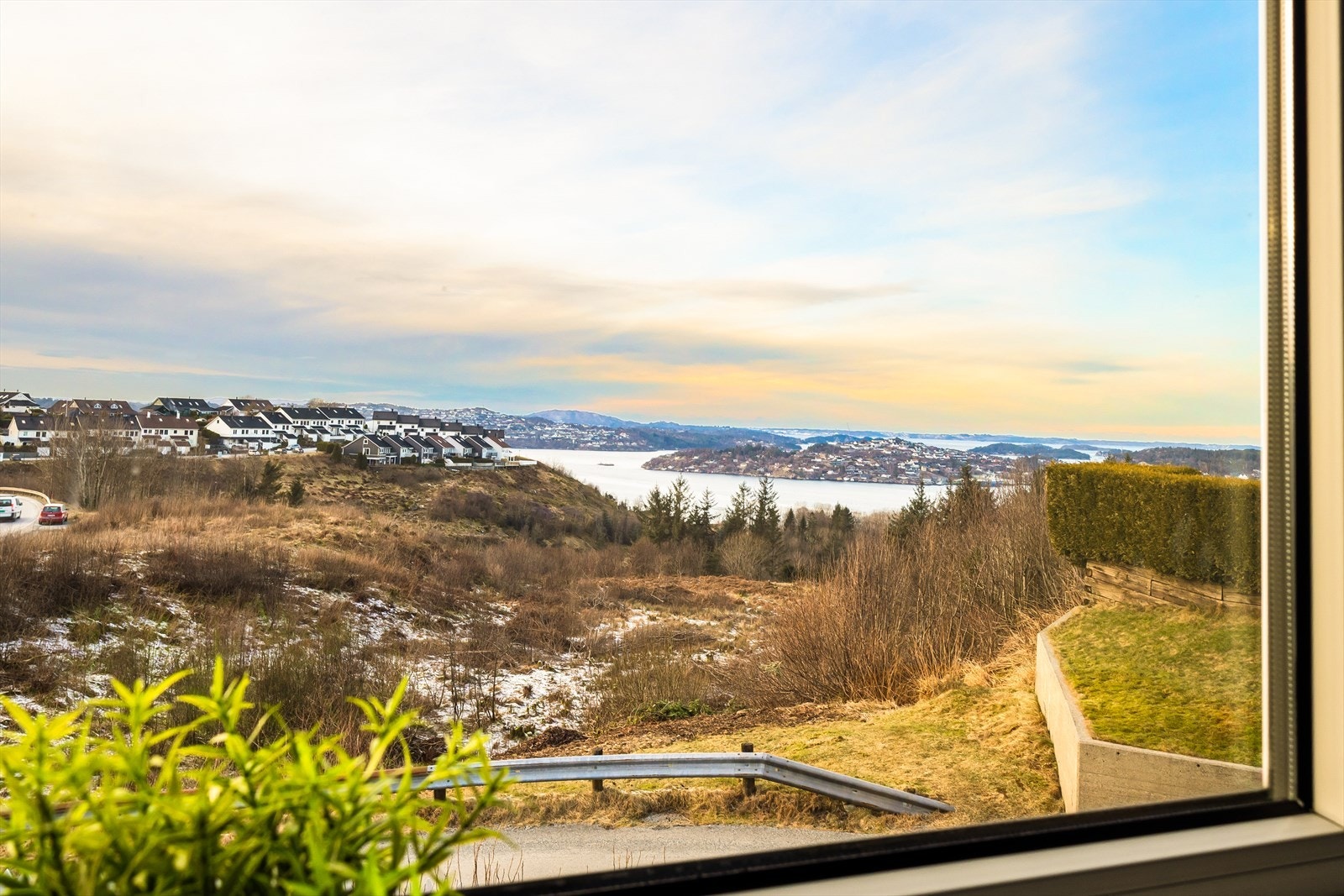 - Trekk vekk gardinene om morgenen for å beundre denne utsikten - Galleribilde