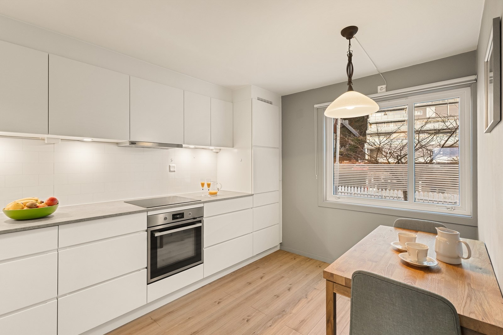 - Integrerte hvitevarer bidrar til et helhetlig uttrykk - Galleribilde