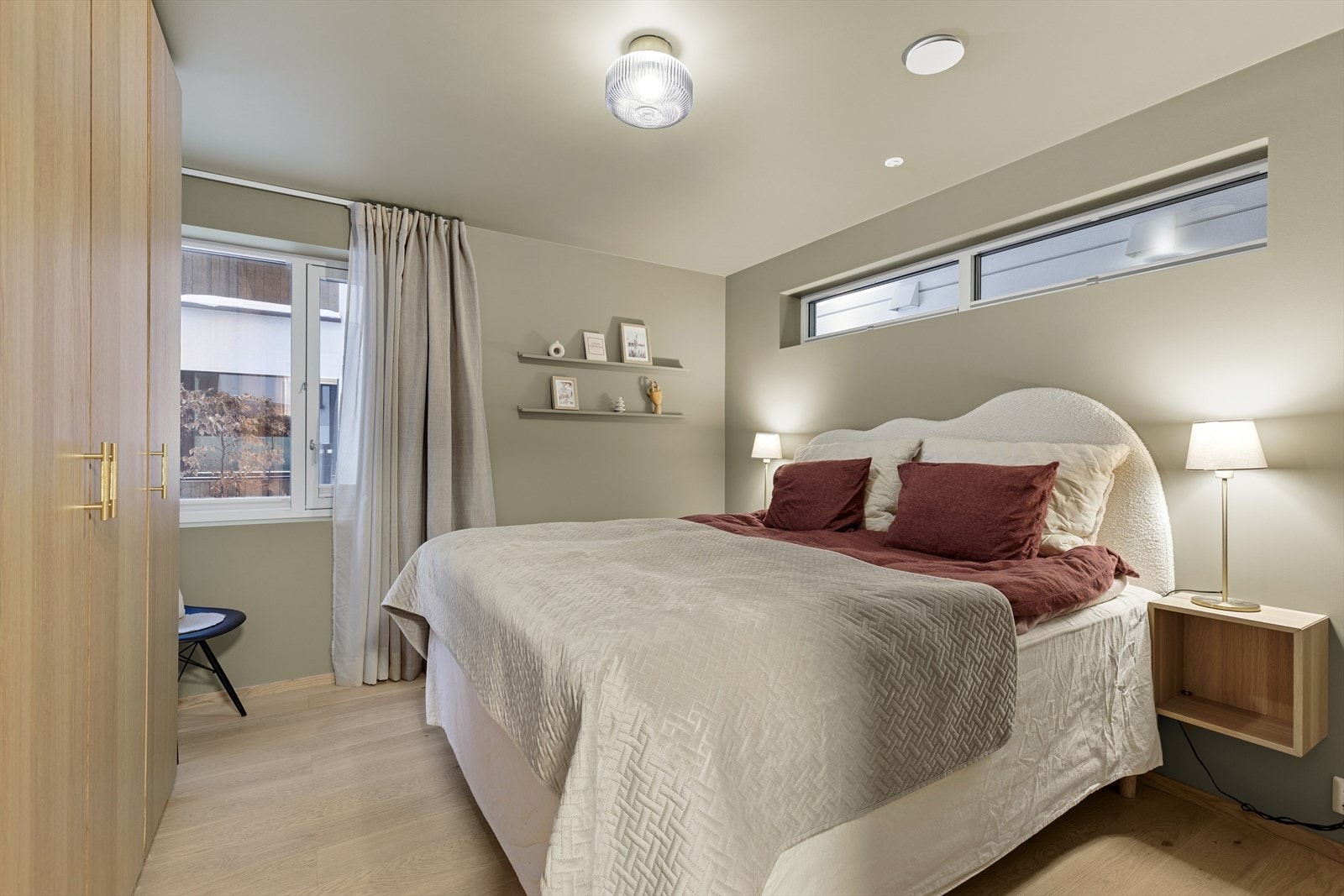 Leiligheten byr på to lyse og gode soverom. Galleribilde