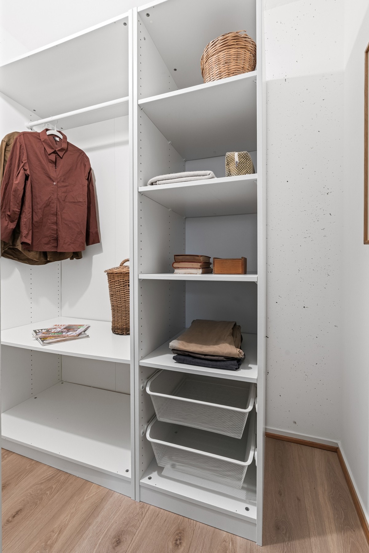 Innvendig bod. Galleribilde