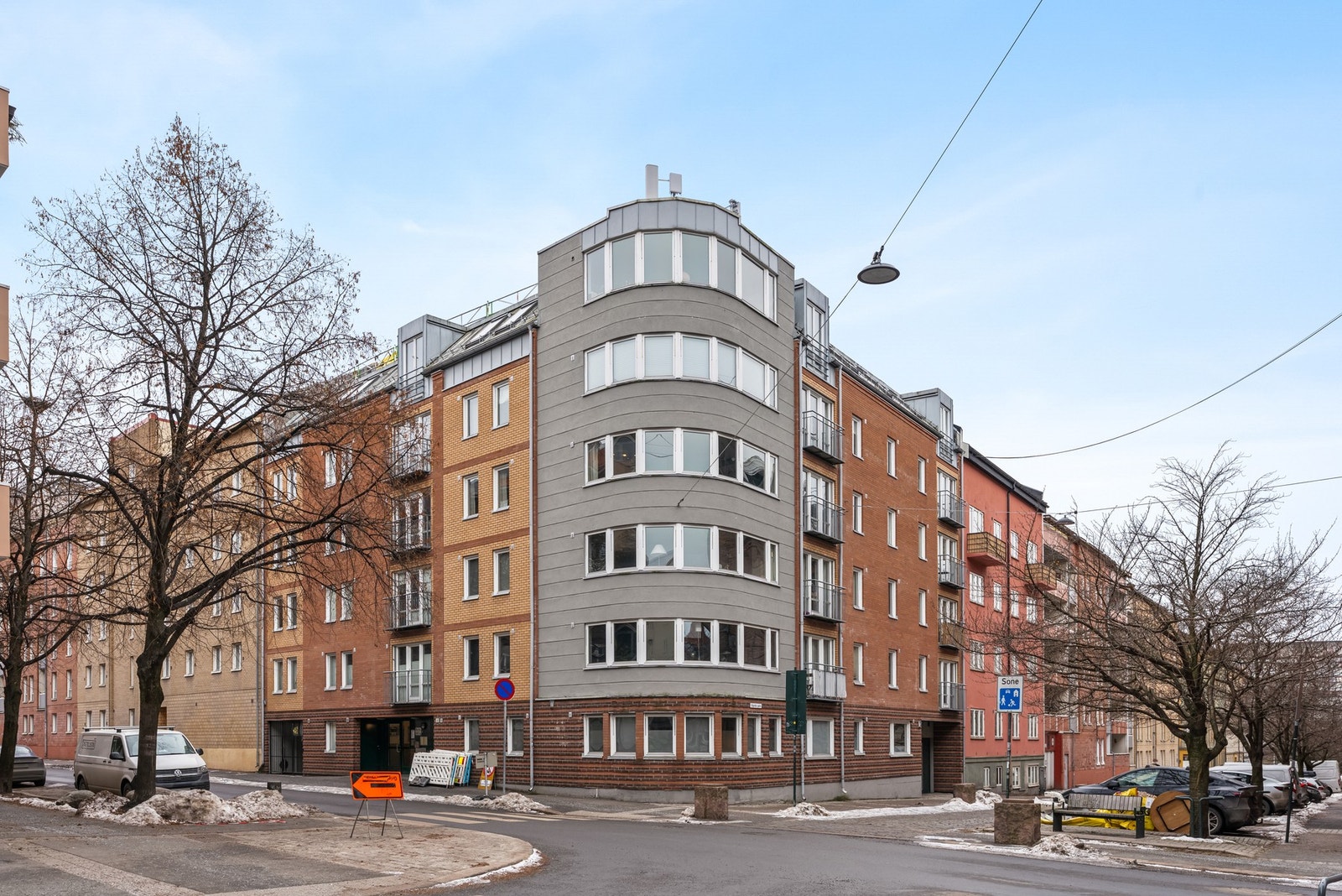 Sameiet Sigurdsgate 11 består av 38 boliger og 1 næringslokaler. Galleribilde