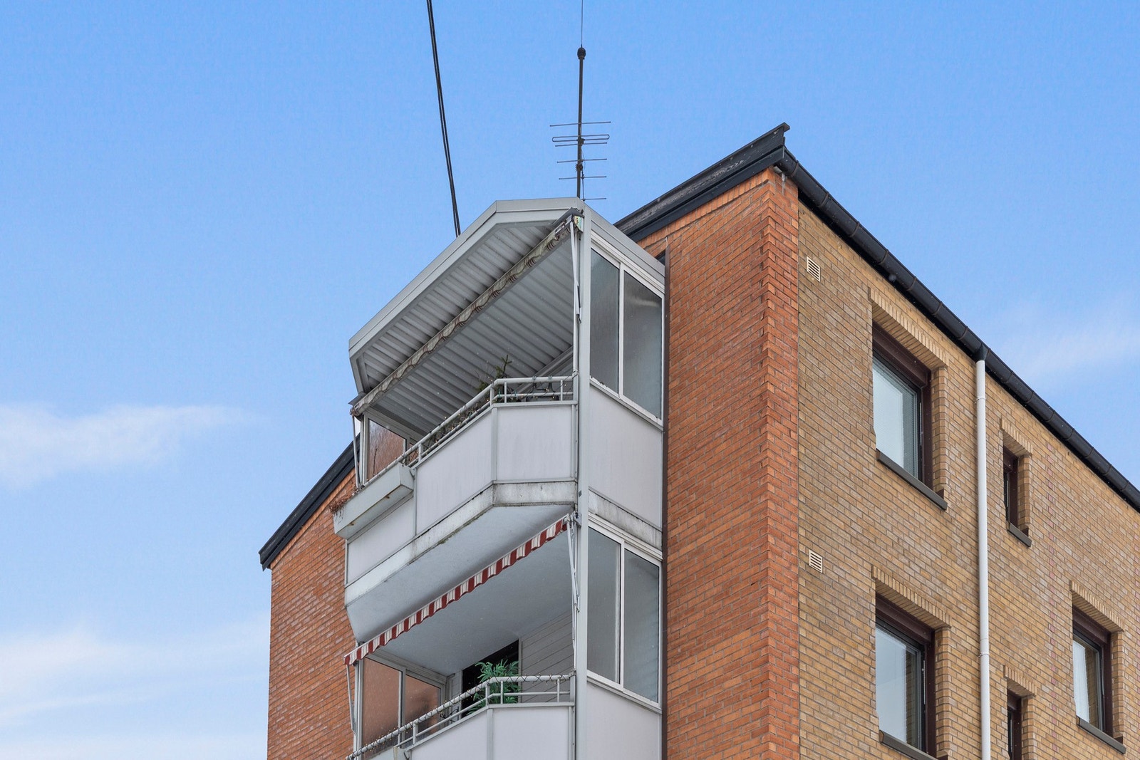 Leiligheten har en flott intern beliggenhet på enden av bygget Galleribilde