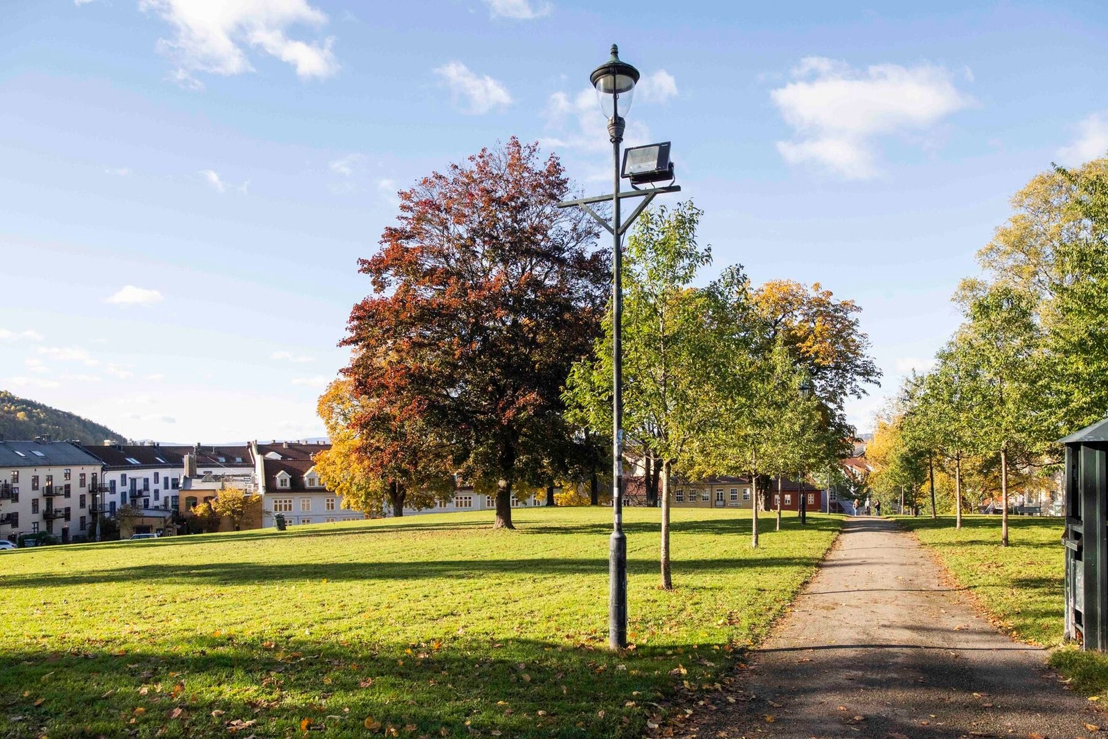 Området byr på flotte rekreasjonsmuligheter året rundt med kort avstand til Kampen park, Tøyenparken og Botanisk hage. Galleribilde