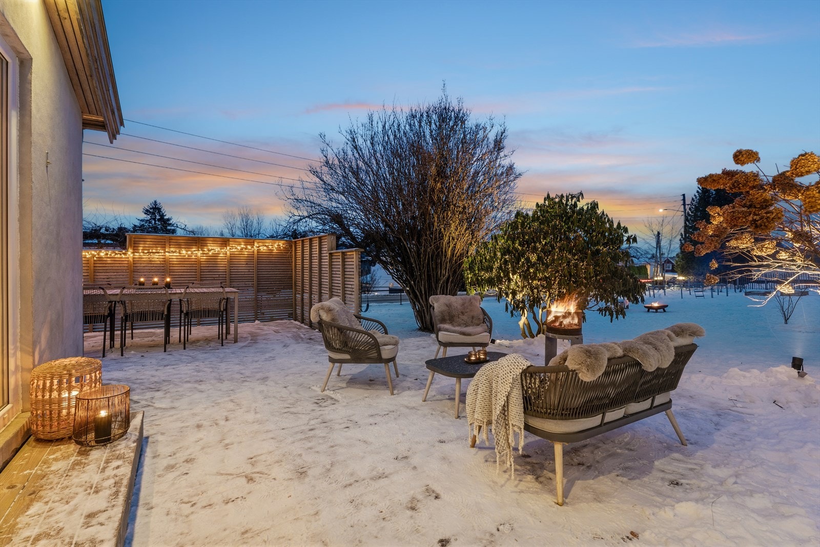 Idyllisk og rolig gate på Sogsti med kort vei til dagligvarebutikker, barnehager og flere skoler Galleribilde