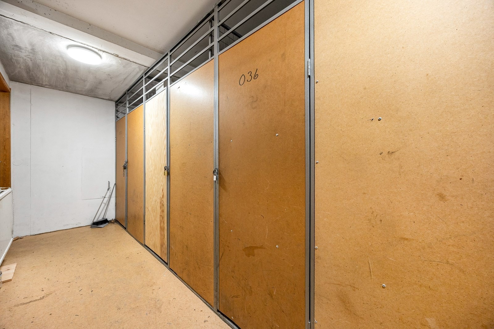 Ekstern bod i kjeller. Galleribilde