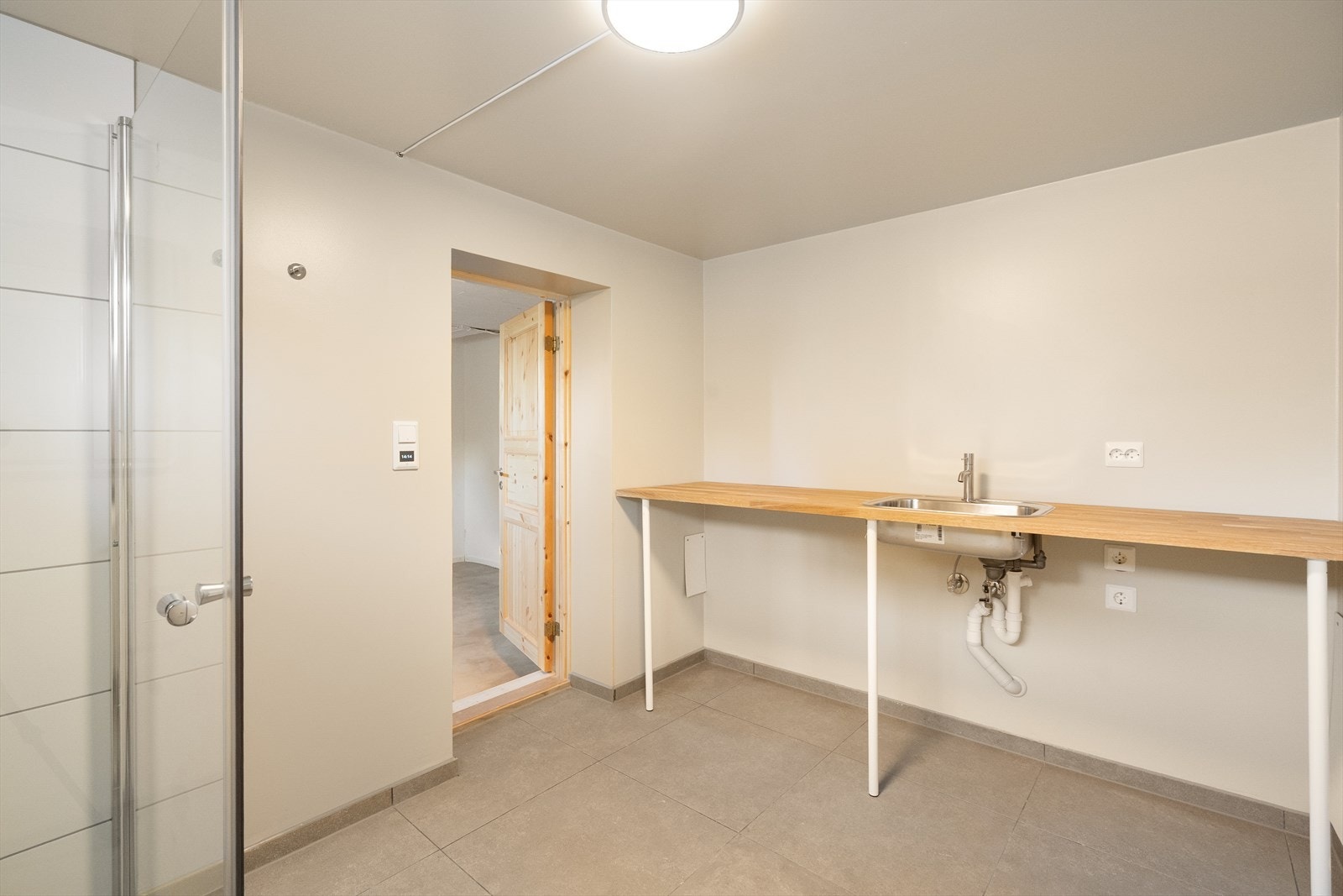 Det er lagt elektriske varmekabler i gulv. Galleribilde