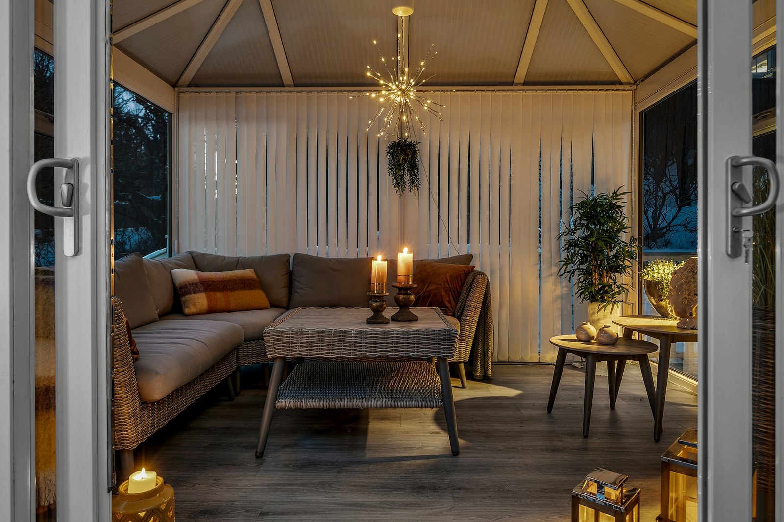 Her kan man nyte både sene kalde kvelder som regnfulle dager Galleribilde