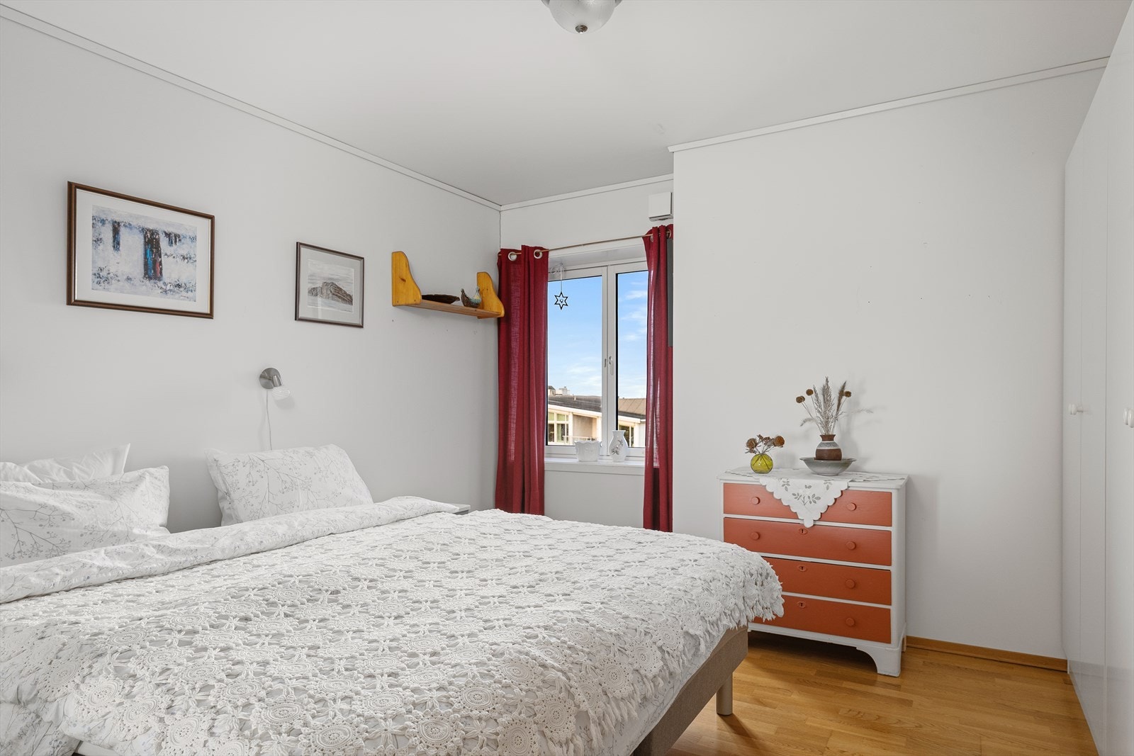 Romslig hovedsoverom Galleribilde