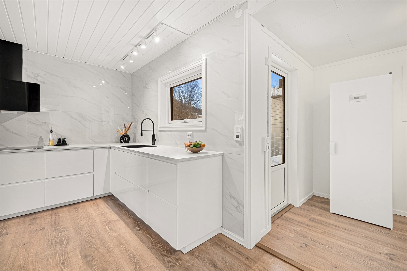 Innbydende og stilrent kjøkken fra 2025 Galleribilde