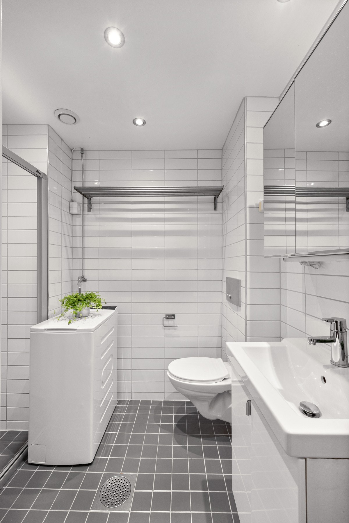 Lyst og delikat bad fra 2006. Galleribilde