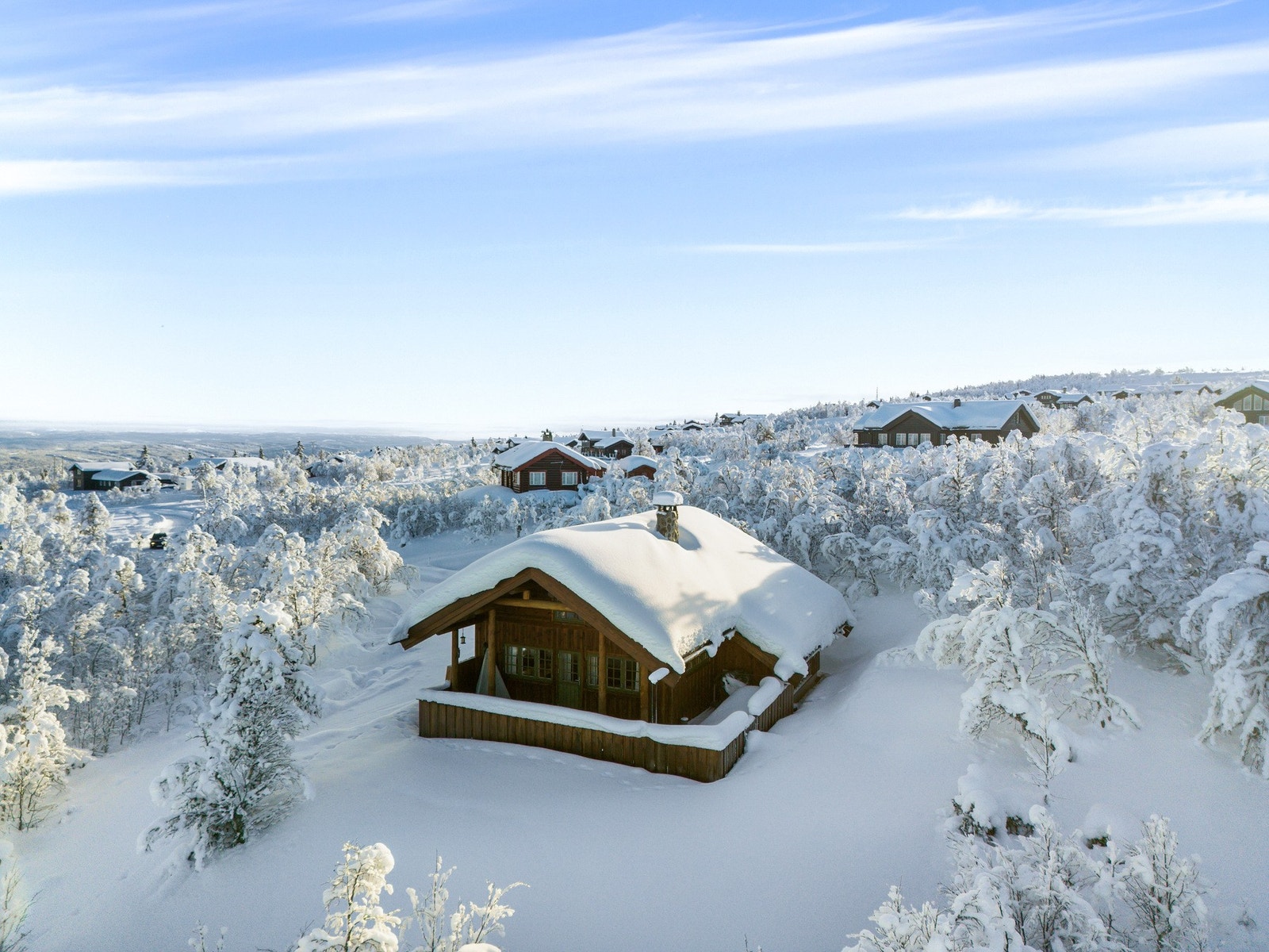 Hyggelig fritidseiendom beliggende i nydelige fjellomgivelser. Galleribilde