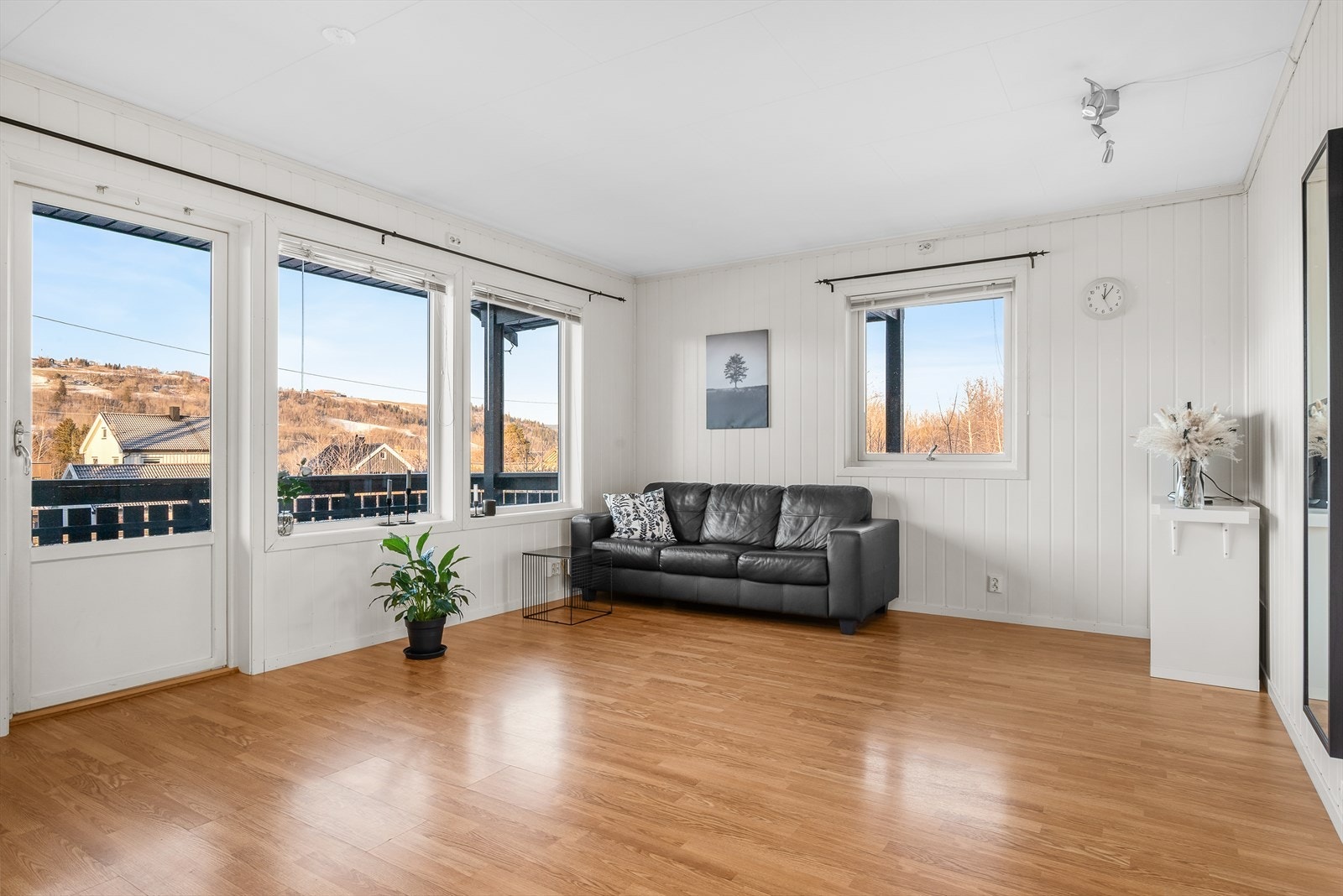 Begge enhetene er romslige og har praktiske løsninger! Galleribilde