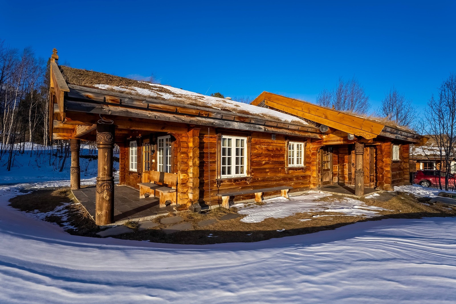 Fra Aurhøa, toppen av skiheisen i Stølen, kan du renne helt ned til hytta etter en lang , fin dag i bakken Galleribilde