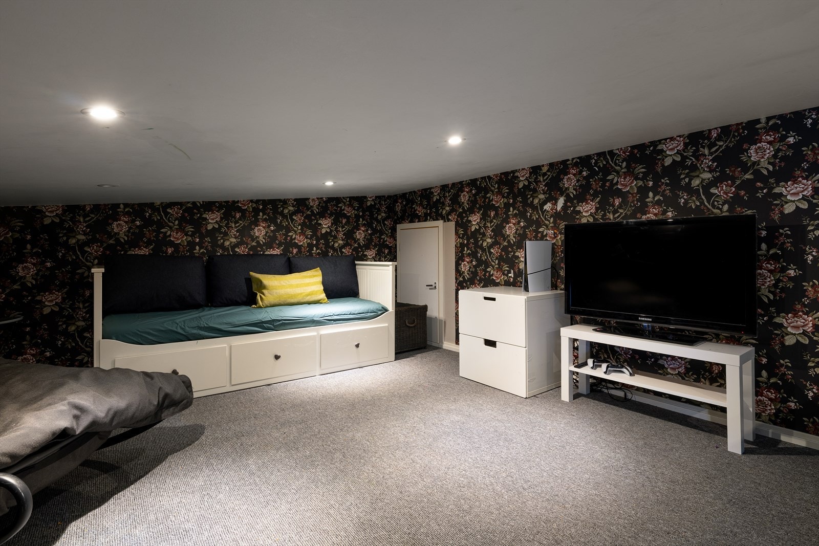 Soverom 4 - kjekk hems med flere bruksmuligheter Galleribilde