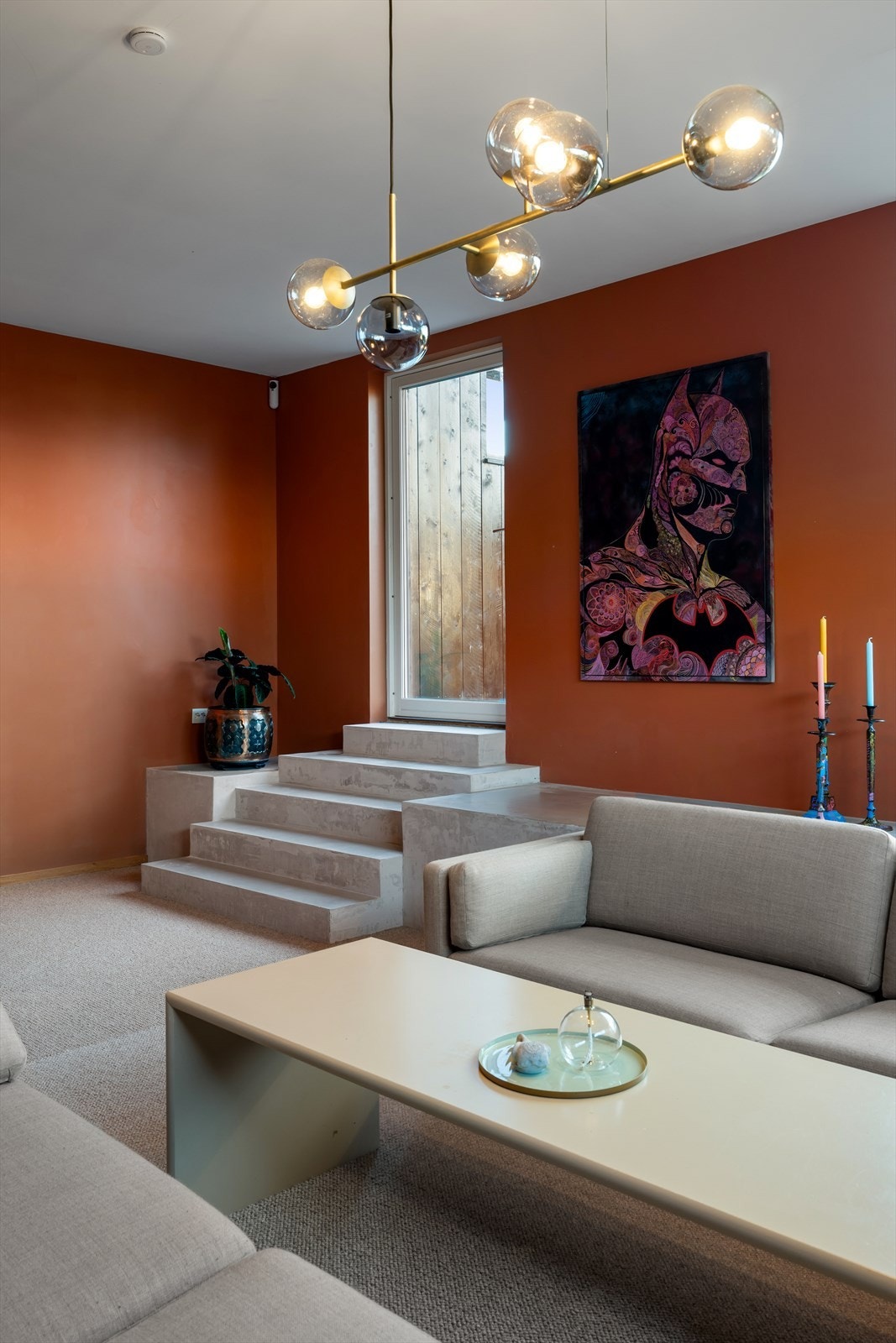 Stue 2 - utgang til hage Galleribilde