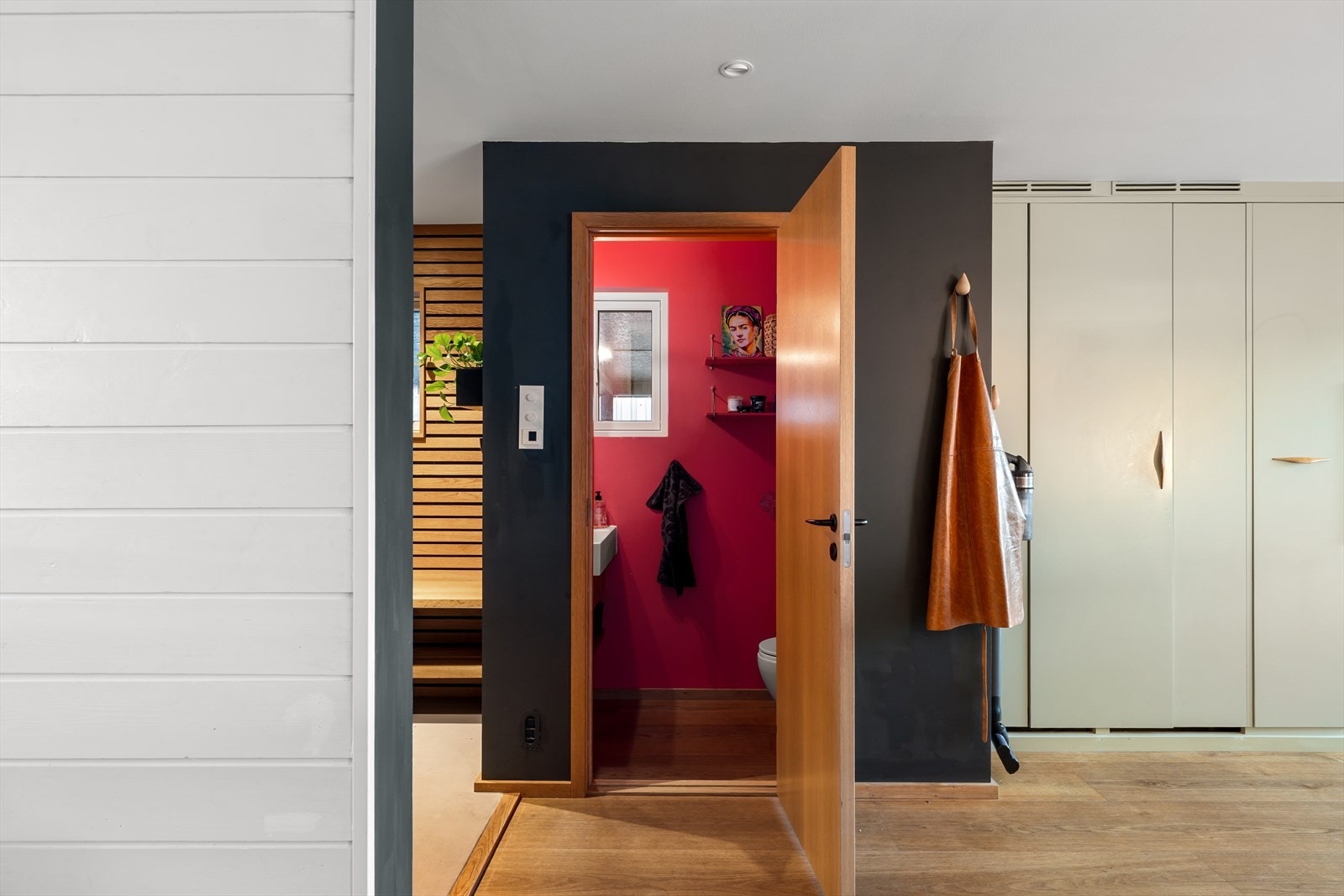 Gjestetoalett 1.etg. Galleribilde