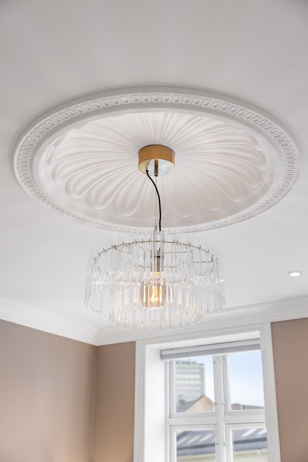 Klassisk takrosett gir et elegant uttrykk. Galleribilde