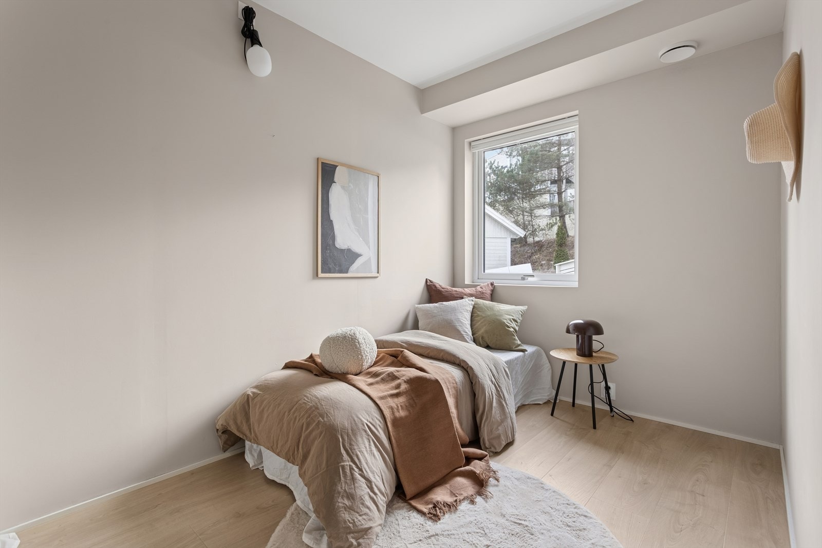 Soverom 2 også av god størrelse. Galleribilde