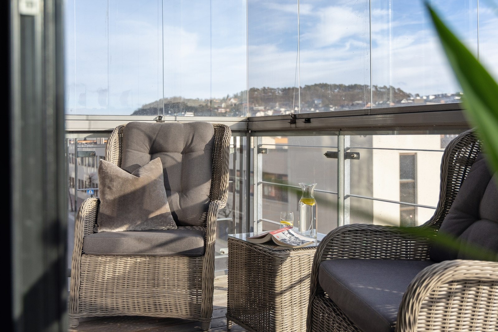 Balkongen er på 7 m² og har gode sol- og utsiktsforhold. Galleribilde