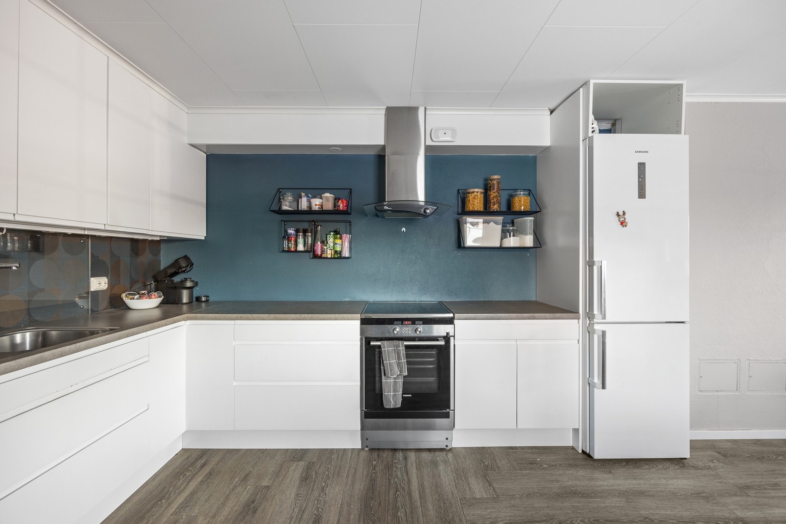 Utleie. Galleribilde