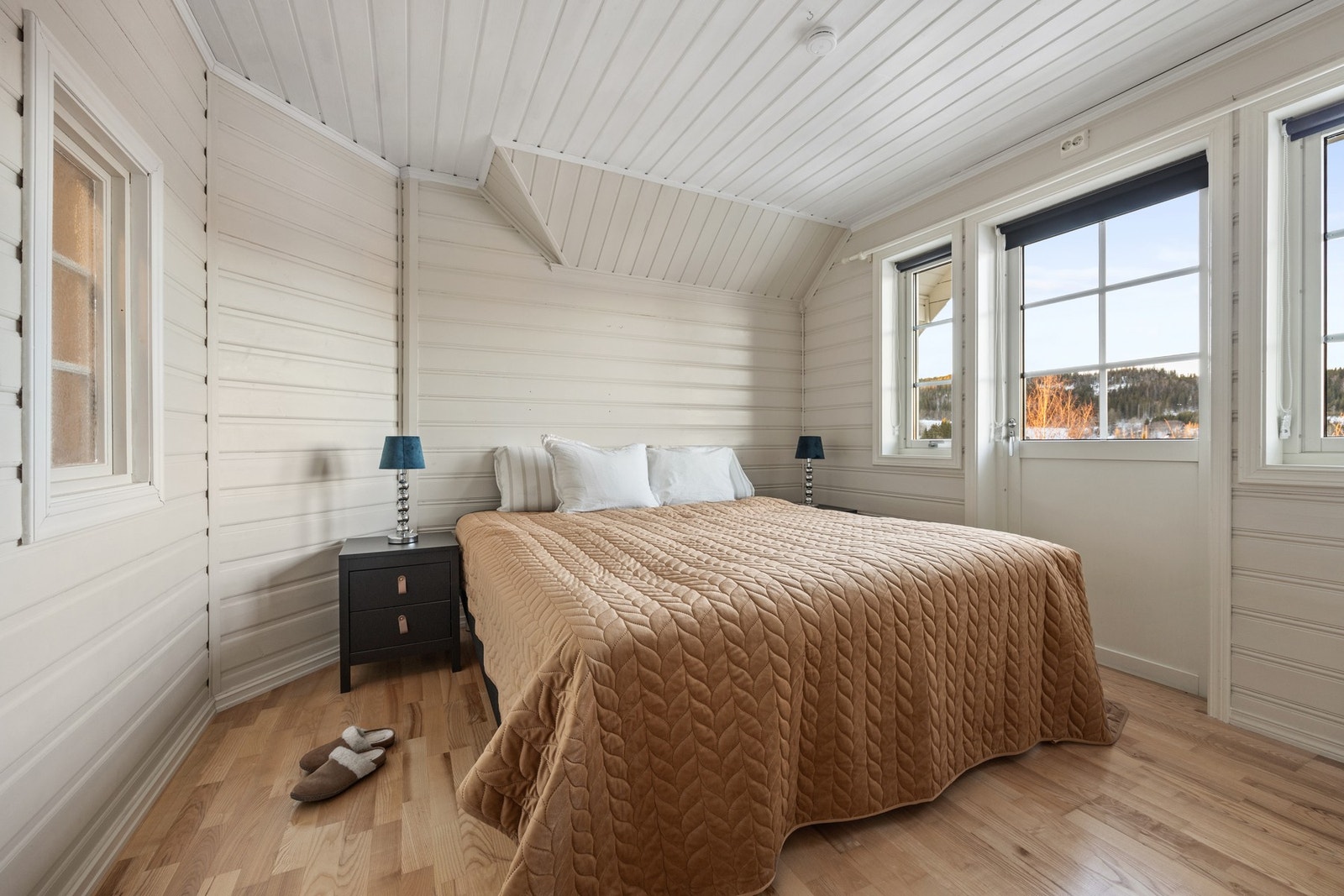 Soverom - ca 11 kvm. Galleribilde