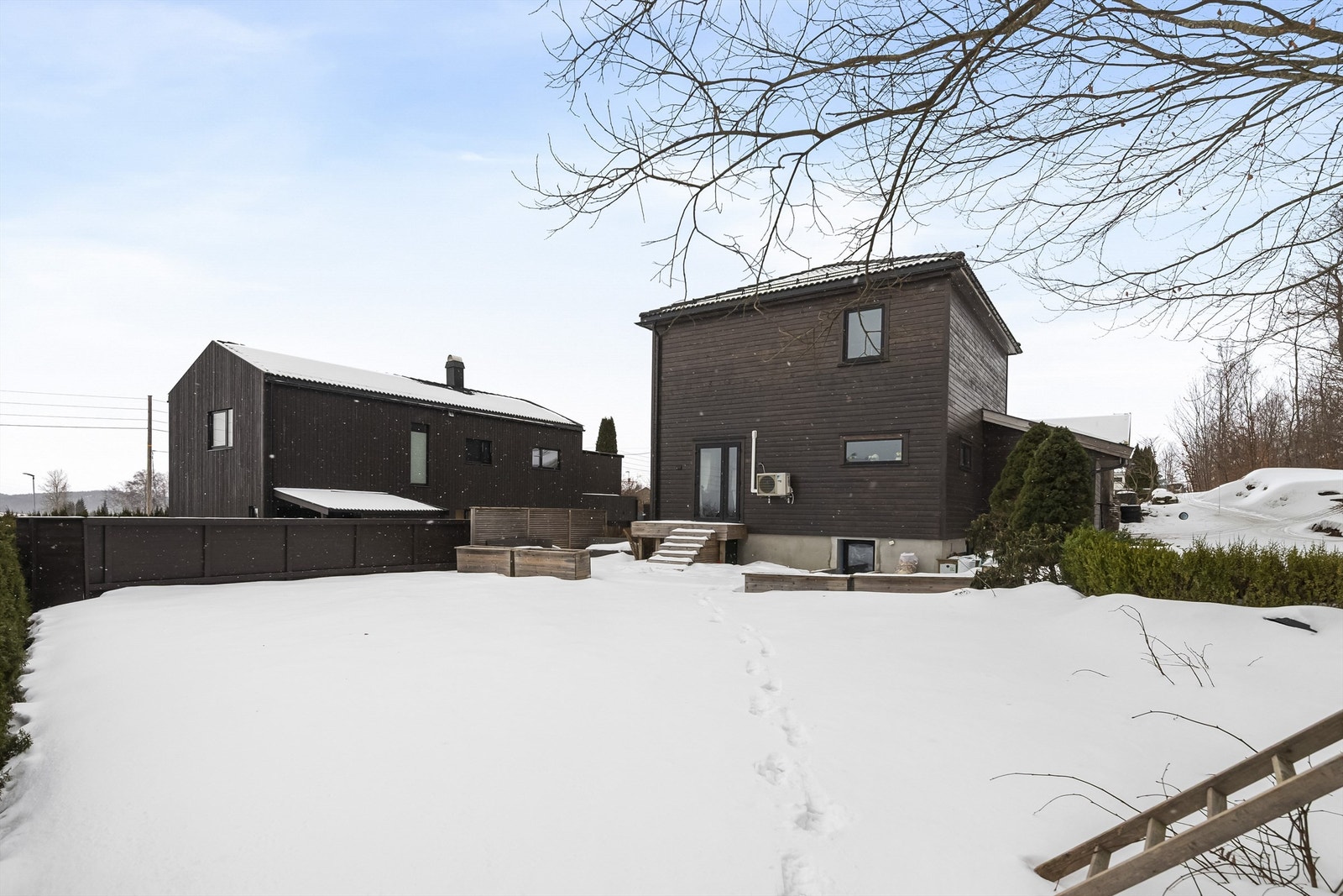 Hemsbakken 18 a - presentert av Krogsveen v/Andreas S. Bjønnes - Fotograf: Magik Galleribilde