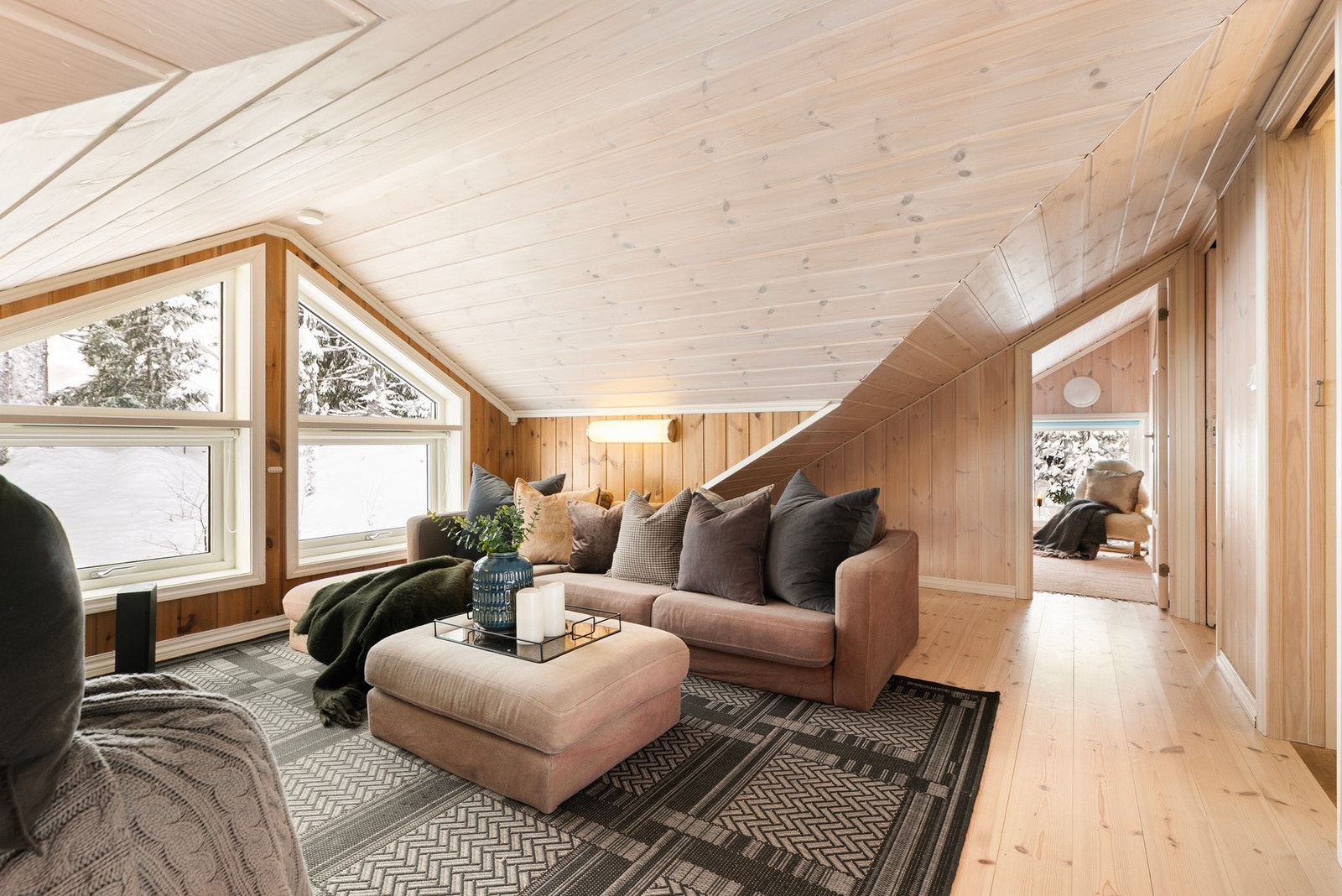 Loftstue på hems (ikke godkjent til varig opphold) Galleribilde