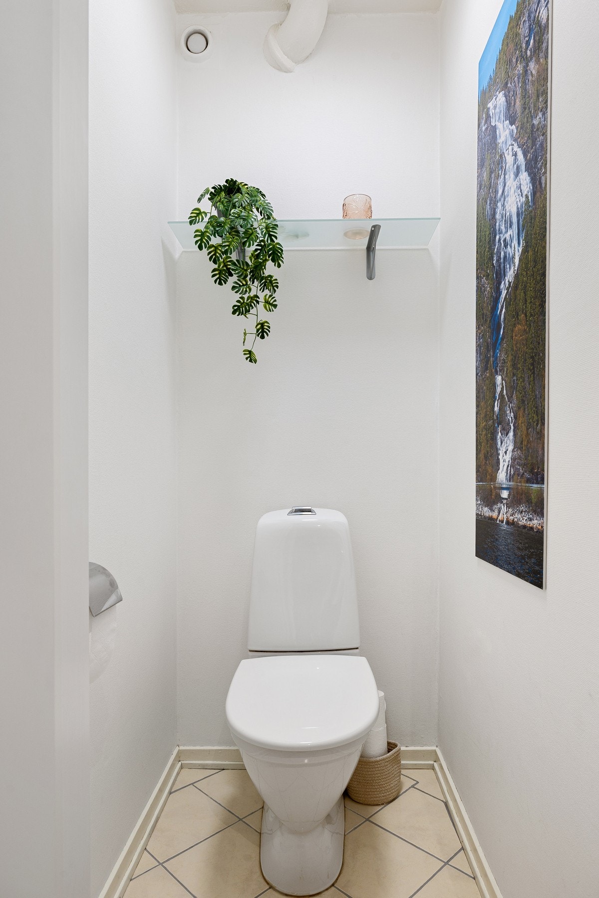 Separat toalettrom. Galleribilde