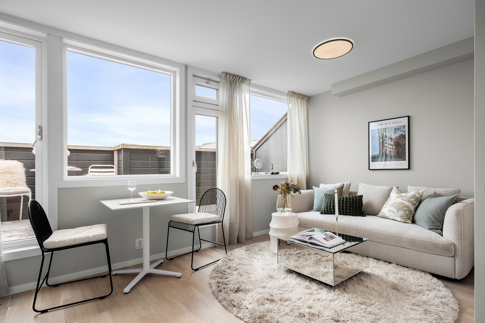 Velkommen til Kongens gate 7 formidlet av Nordvik v/Frode Larsen! Foto: Marie Waagan. Stylist: Stylistene. Galleribilde