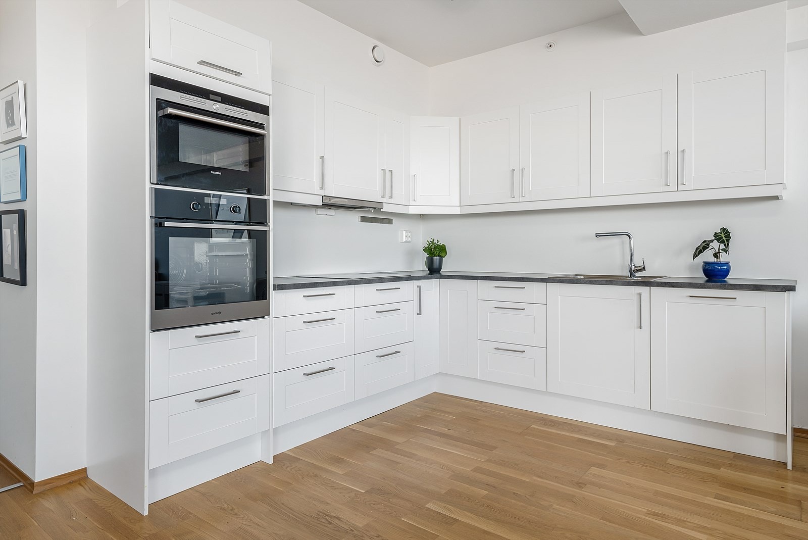 L-formet kjøkken Galleribilde