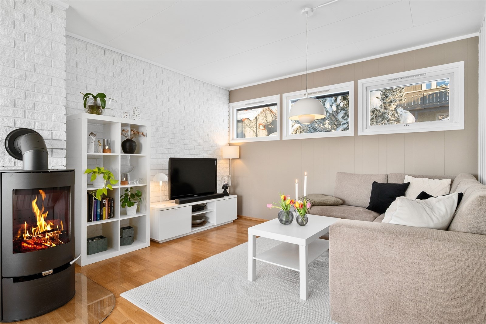 Stue i 1. etasje. Galleribilde