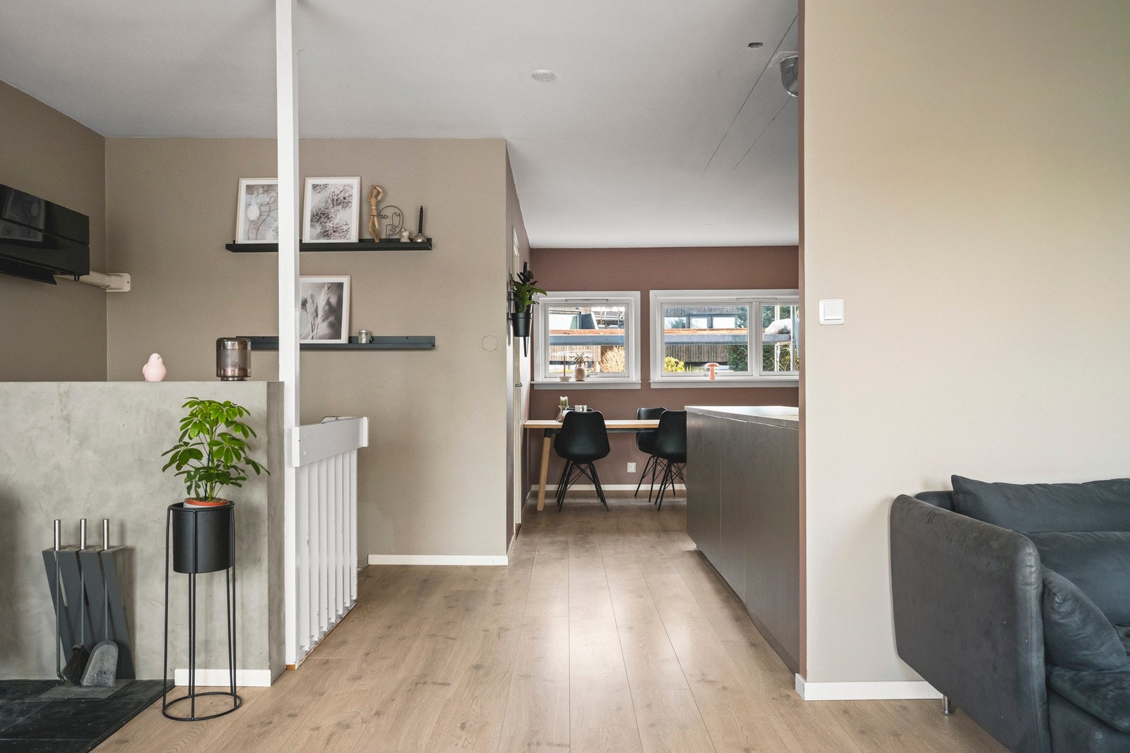 I 2.etasje møtes du av boligens åpne stue/kjøkkenløsning på 45,9m². Galleribilde