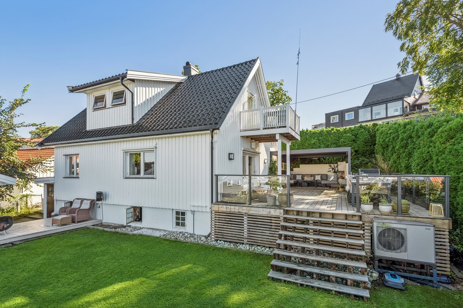 Boligen fikk ny NIBE luft-til-vann varmepumpe i 2018. Galleribilde