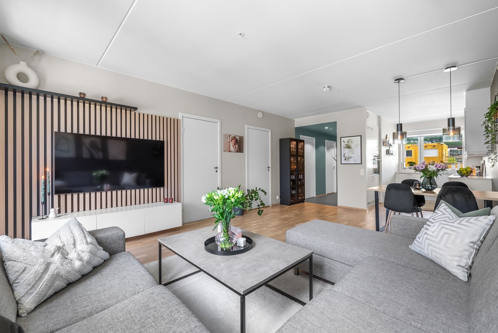 Vannbåren varme i gulv Galleribilde