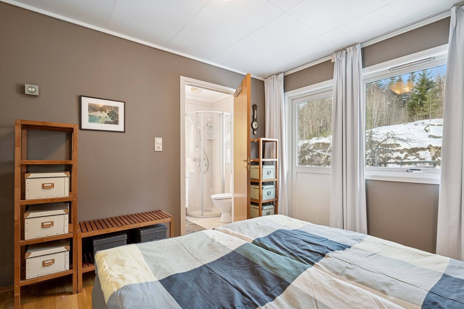 Hovedsoverommet har også direkte adkomst til eget baderom. Galleribilde